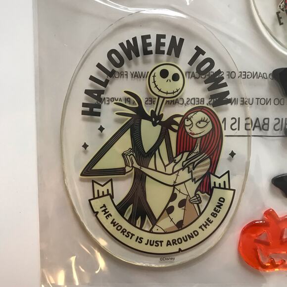 3/$20 Disney Nightmare Before Christmas New Halloween Decorative Gel Clings - Picture 4 of 6